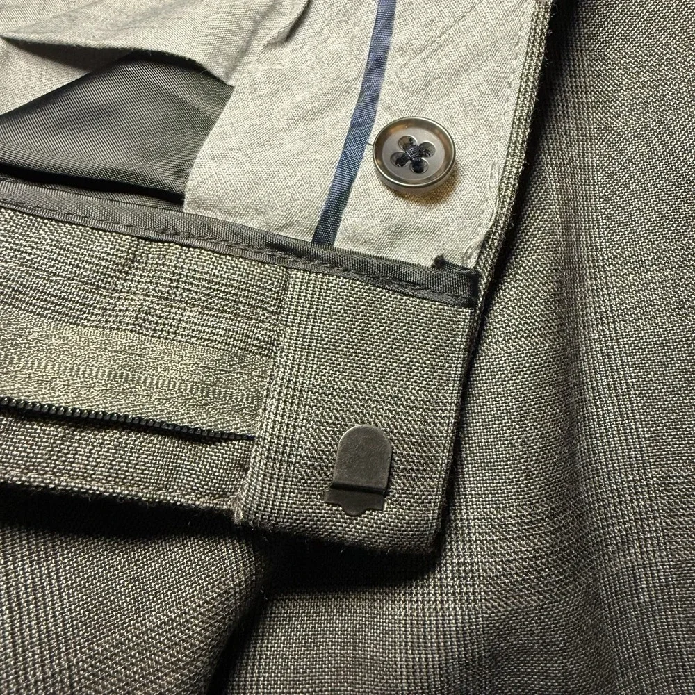 Banana Republic Men's Gray Wool Dress Pants w/ Subtle Plaid Design 34/34
